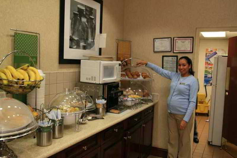Hampton Inn & Suites Atlanta-Galleria Smyrna Εστιατόριο φωτογραφία